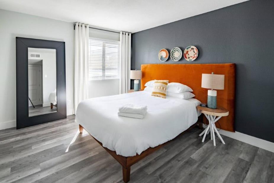 Gorgeous Cozysuites In Camelback With Pool Parking Apartemen Phoenix